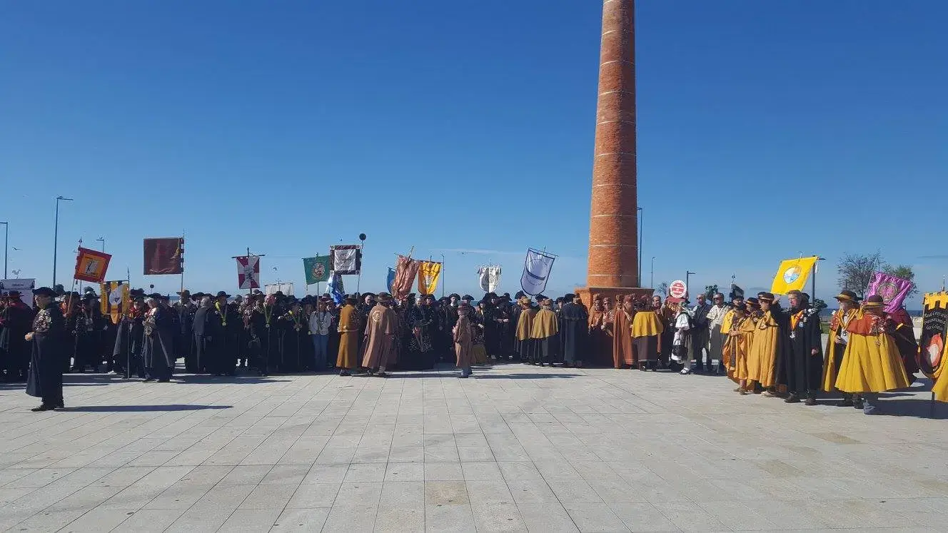 Banner da Confraria da Caldeirada de Peixe e do Camarão de Espinho 